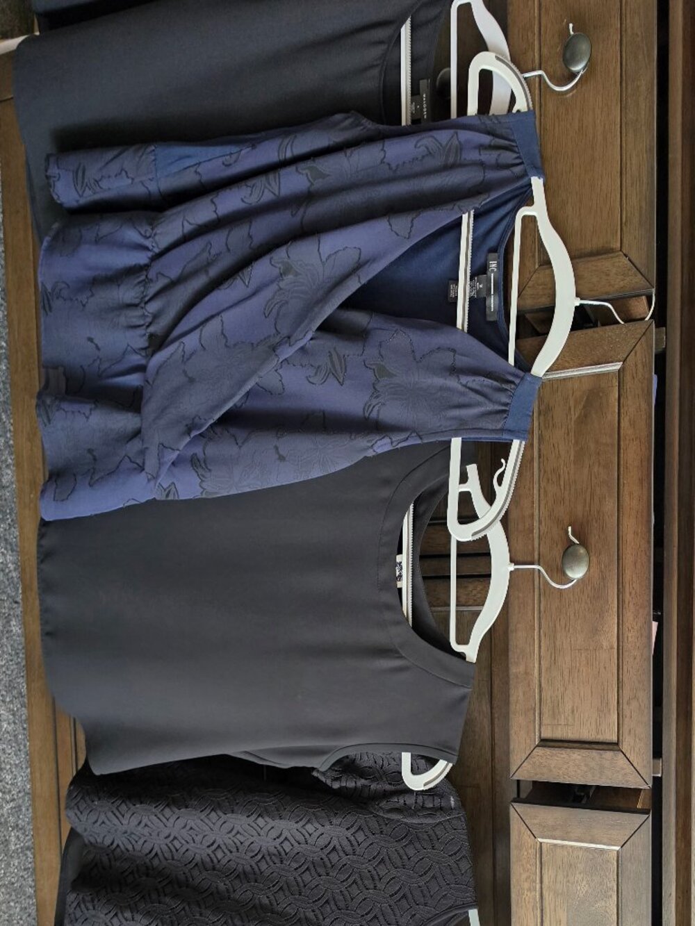 Dress tanks & tops